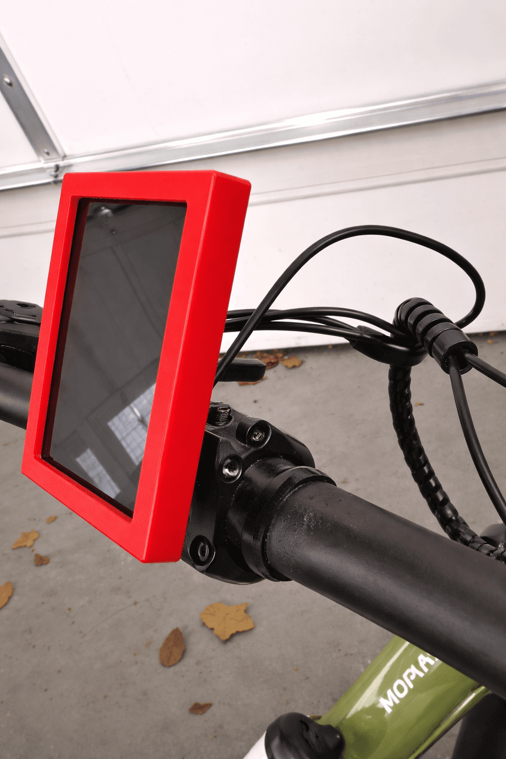 XP4 display bezel thumbnail 3