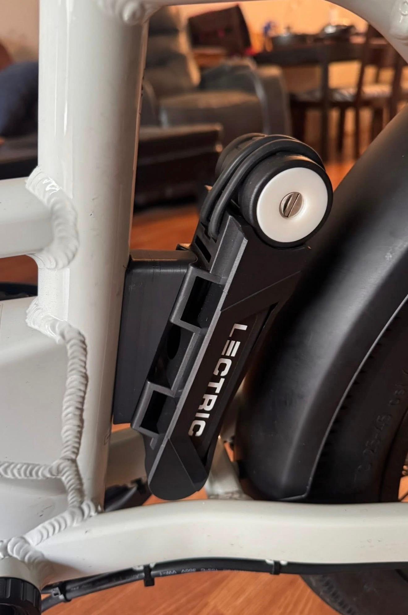 XP4 Step-Thru Lock Adapter Relocator  thumbnail 2